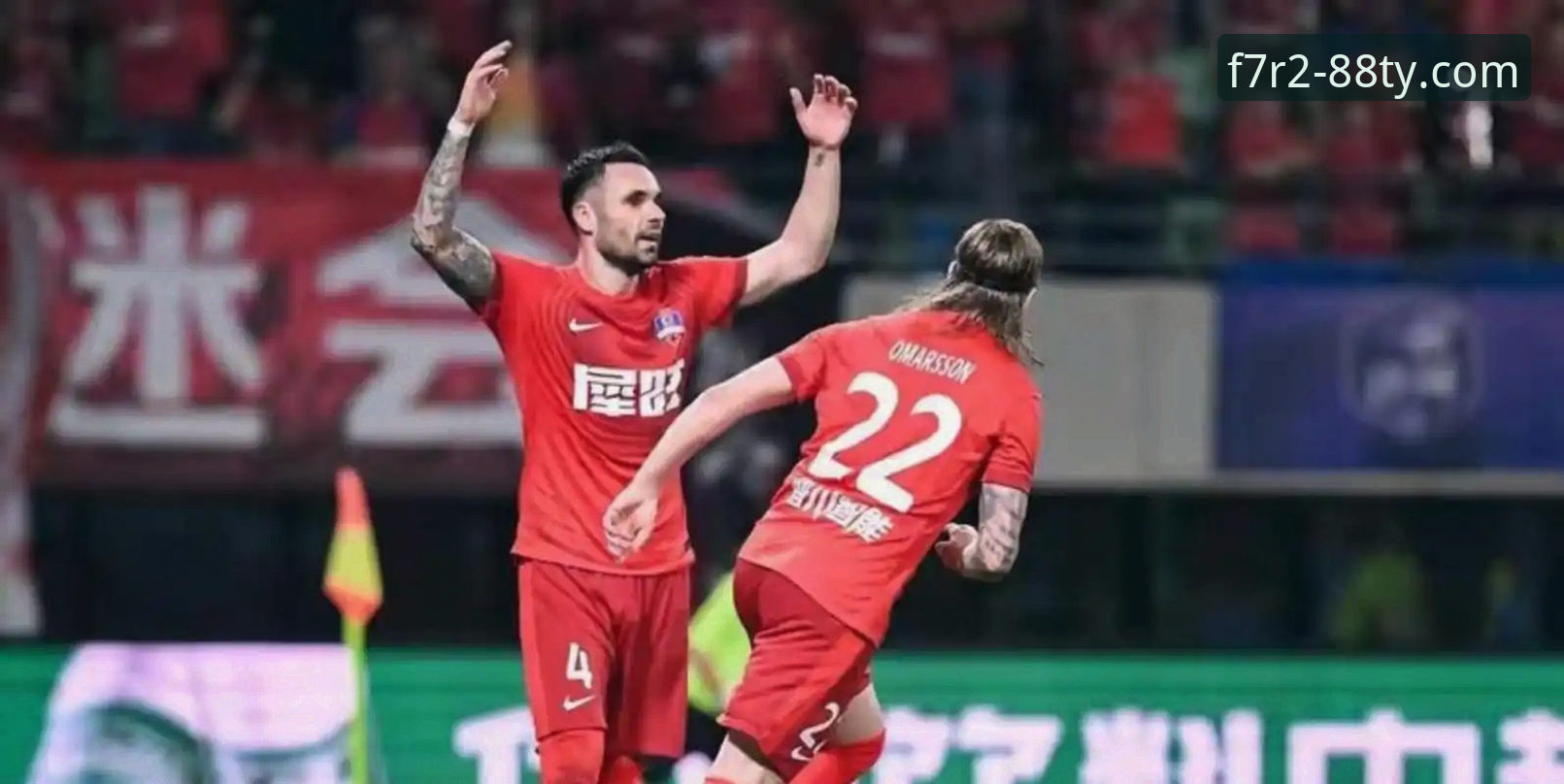 体育手机版 青岛海牛3-1爆冷击败上海海港,这场中超逆袭战如何改写13年宿命?